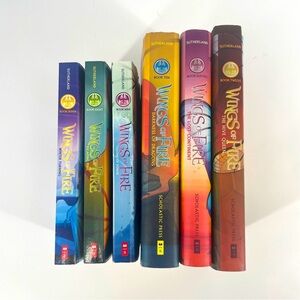 Wings OF FIRE - Tui T. Sutherland Books 7-12